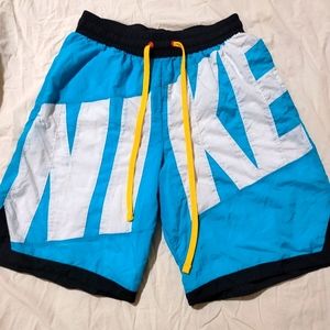 SOLD Nike shorts